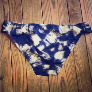 VICTORIA SECRET SWIM BOTTOMS